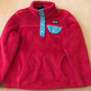 Patagonia girls fleece pullover.  Size 5-6.